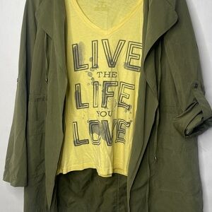 Life Is Good Women's Sunny Yellow Tee